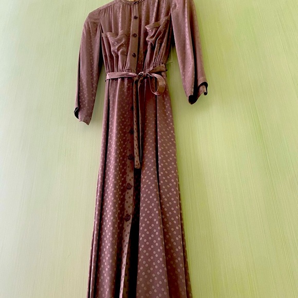 Albert Nipon Dresses & Skirts - Albert Nipon silk dress